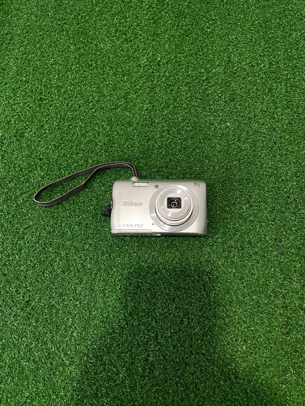 Nikon COOLPIX A300 Digital Camera (Silver)